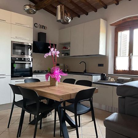 Vila La Casa In Castello Ambra Exteriér fotografie